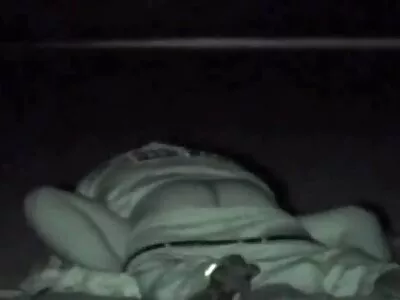 Någon Deep Anal Pounding -video (Courtney Cummz)