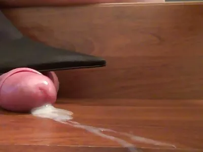 Pussy Monster video (Mattie Borders)