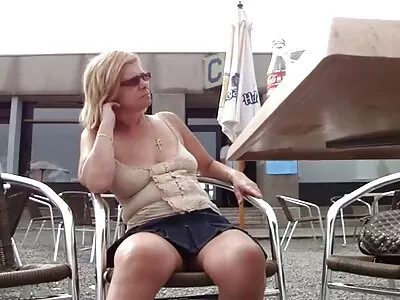 Två tjejer knullade av pressvideo (Riley Star, Hime Marie)